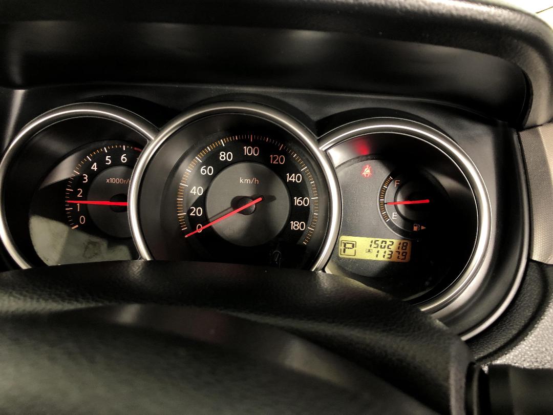 Photo '21' of Nissan Tiida Photo '21' of Nissan Tiida