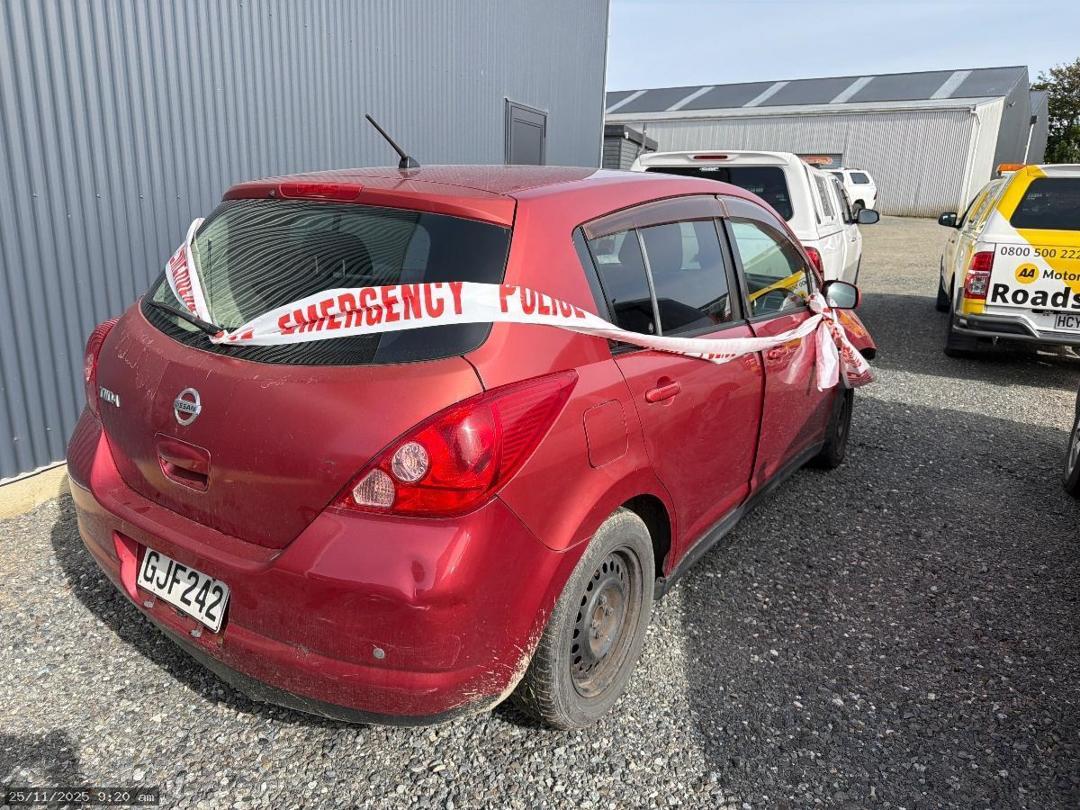 Photo '2' of Nissan Tiida Photo '2' of Nissan Tiida