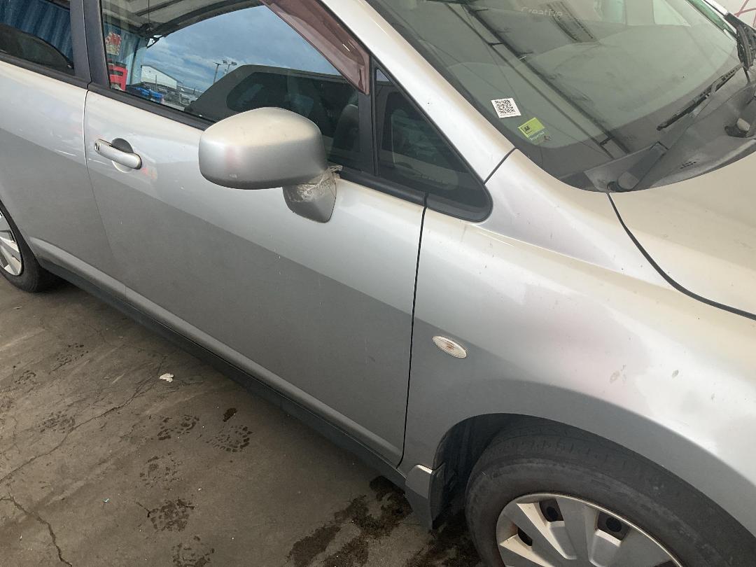 Photo '3' of Nissan Tiida Photo '3' of Nissan Tiida