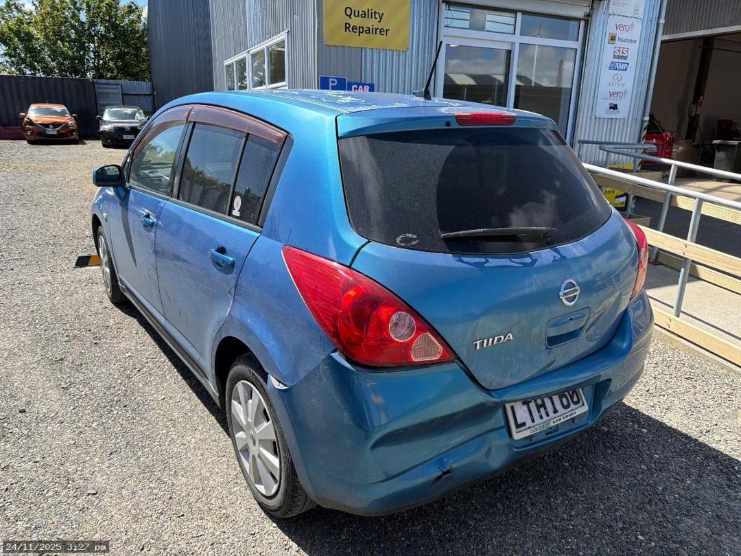 Photo '4' of Nissan Tiida Photo '4' of Nissan Tiida