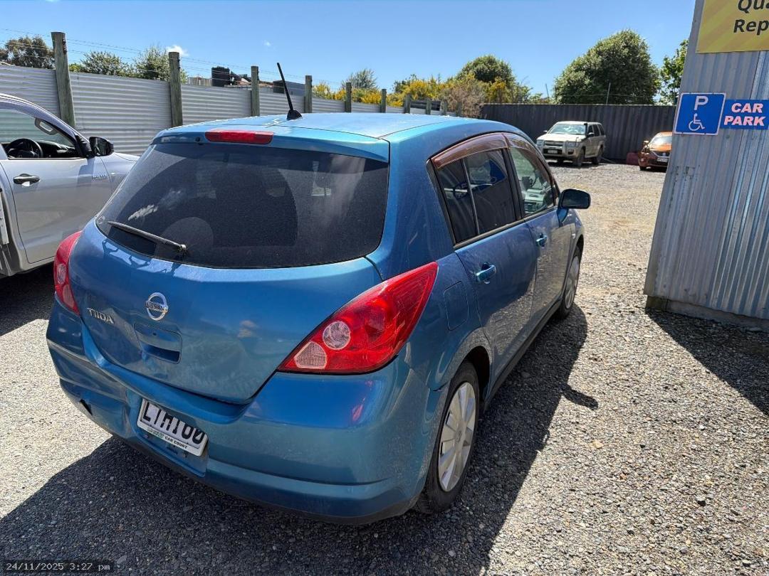 Photo '5' of Nissan Tiida Photo '5' of Nissan Tiida