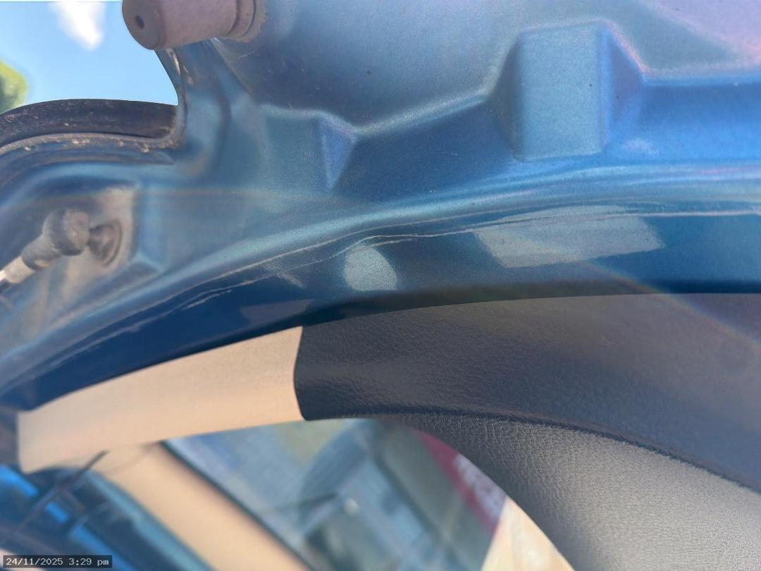 Photo '12' of Nissan Tiida Photo '12' of Nissan Tiida