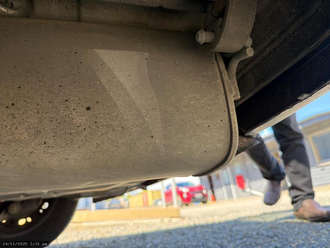 Photo '15' of Nissan Tiida Photo '15' of Nissan Tiida