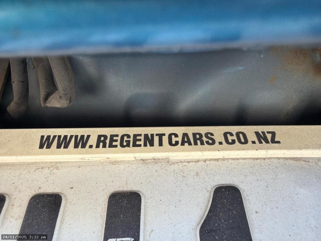 Photo '16' of Nissan Tiida Photo '16' of Nissan Tiida