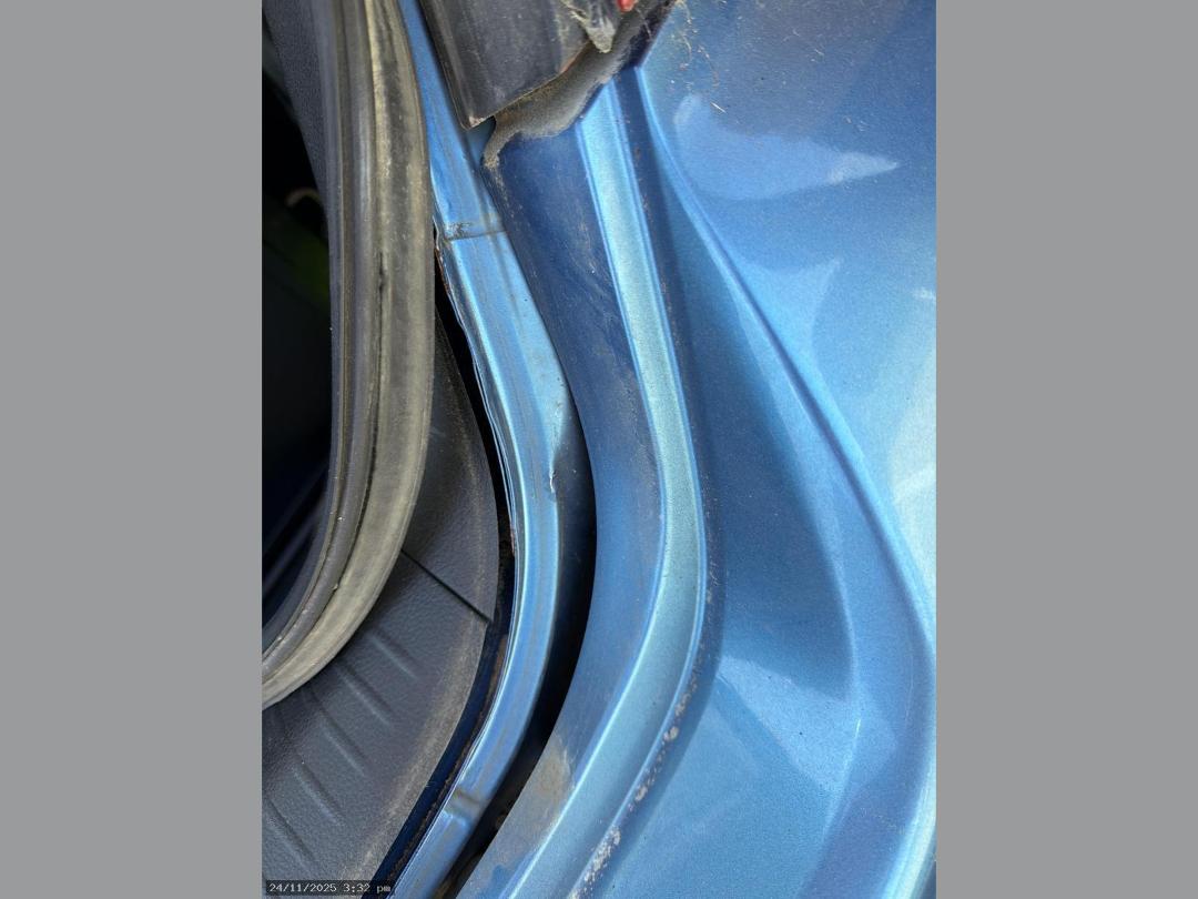 Photo '20' of Nissan Tiida Photo '20' of Nissan Tiida