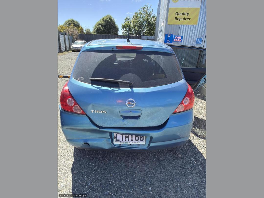 Photo '25' of Nissan Tiida Photo '25' of Nissan Tiida