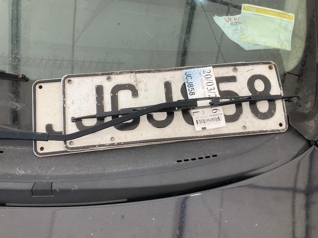 Photo '31' of Nissan Tiida