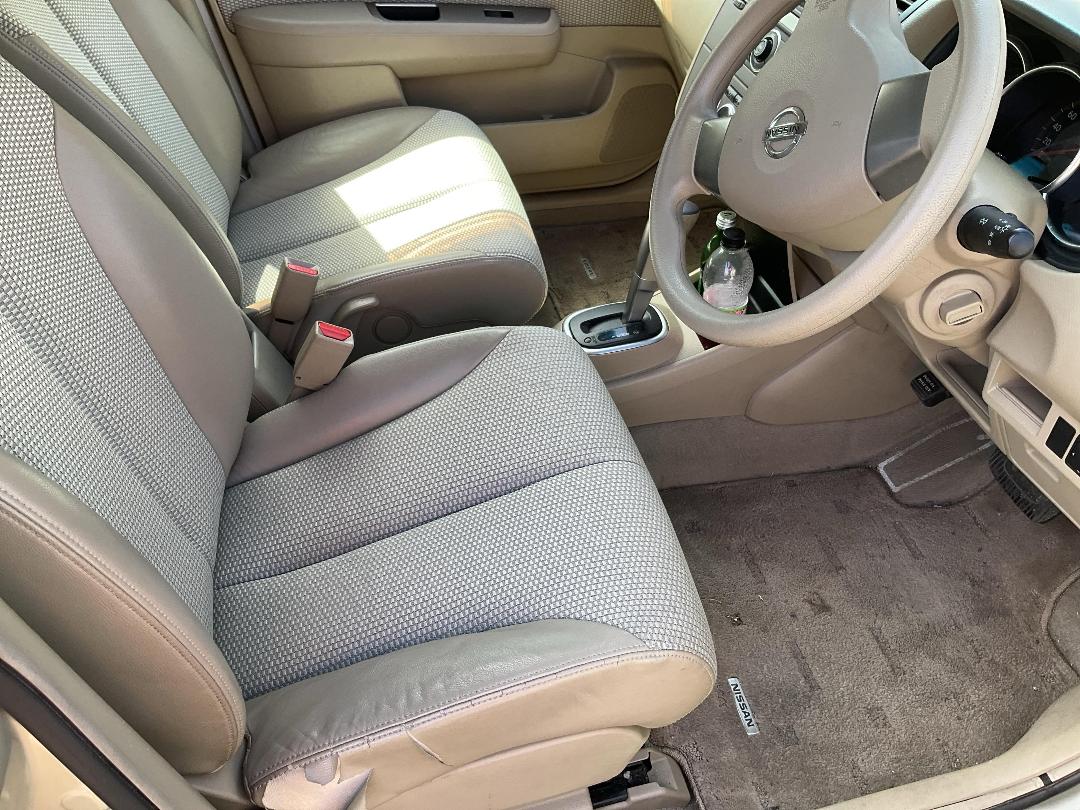 Photo '11' of Nissan Tiida Photo '11' of Nissan Tiida