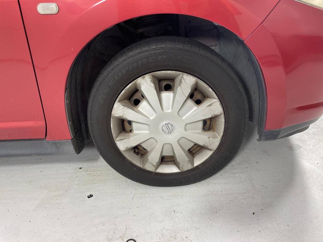 Photo '9' of Nissan Tiida