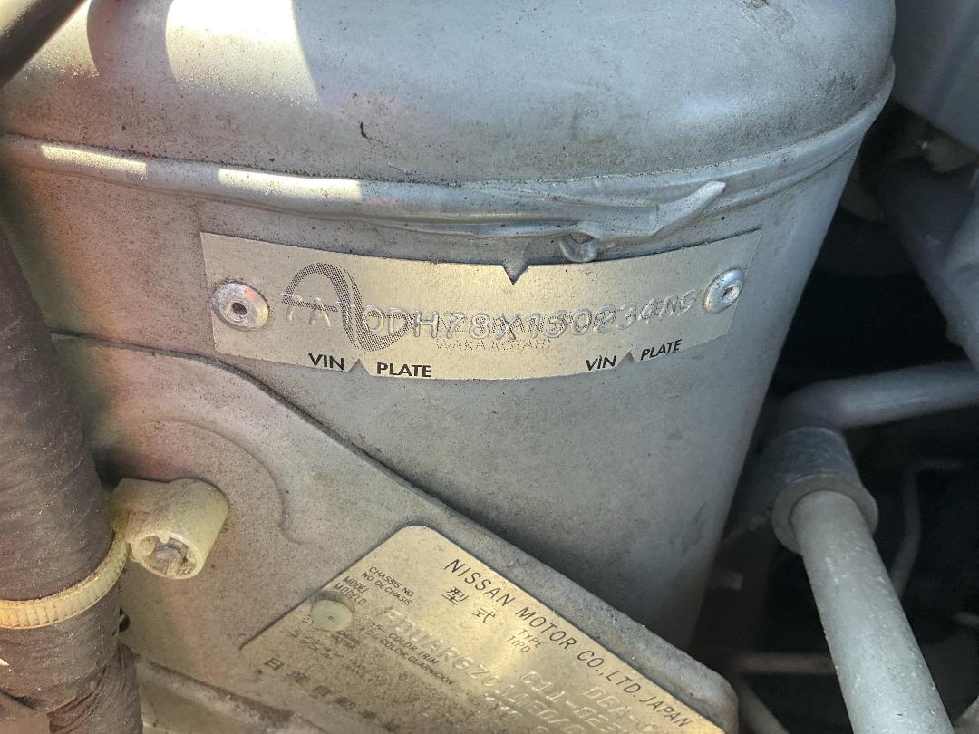 Photo '8' of Nissan Tiida Photo '8' of Nissan Tiida