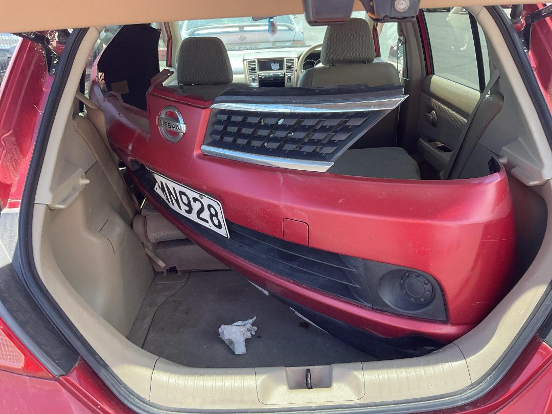 Photo '6' of Nissan Tiida Photo '6' of Nissan Tiida