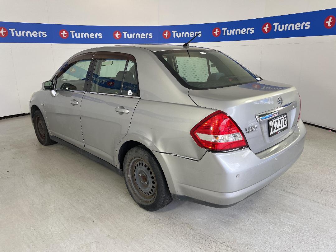 Photo '5' of Nissan Tiida