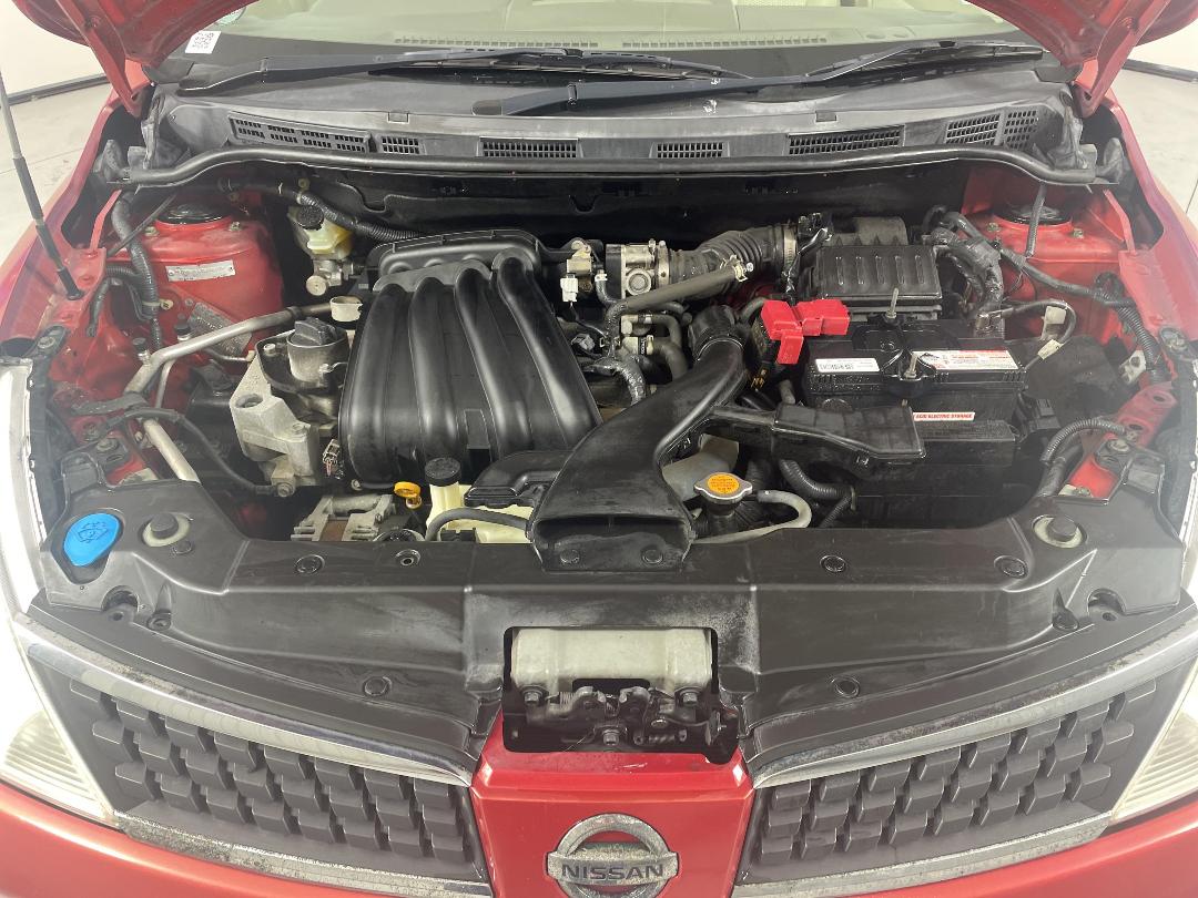 Photo '13' of Nissan Tiida