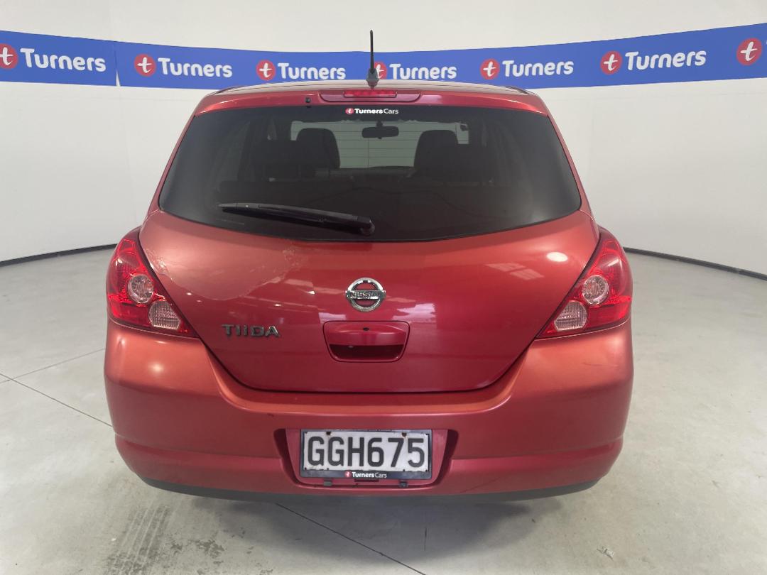 Photo '6' of Nissan Tiida