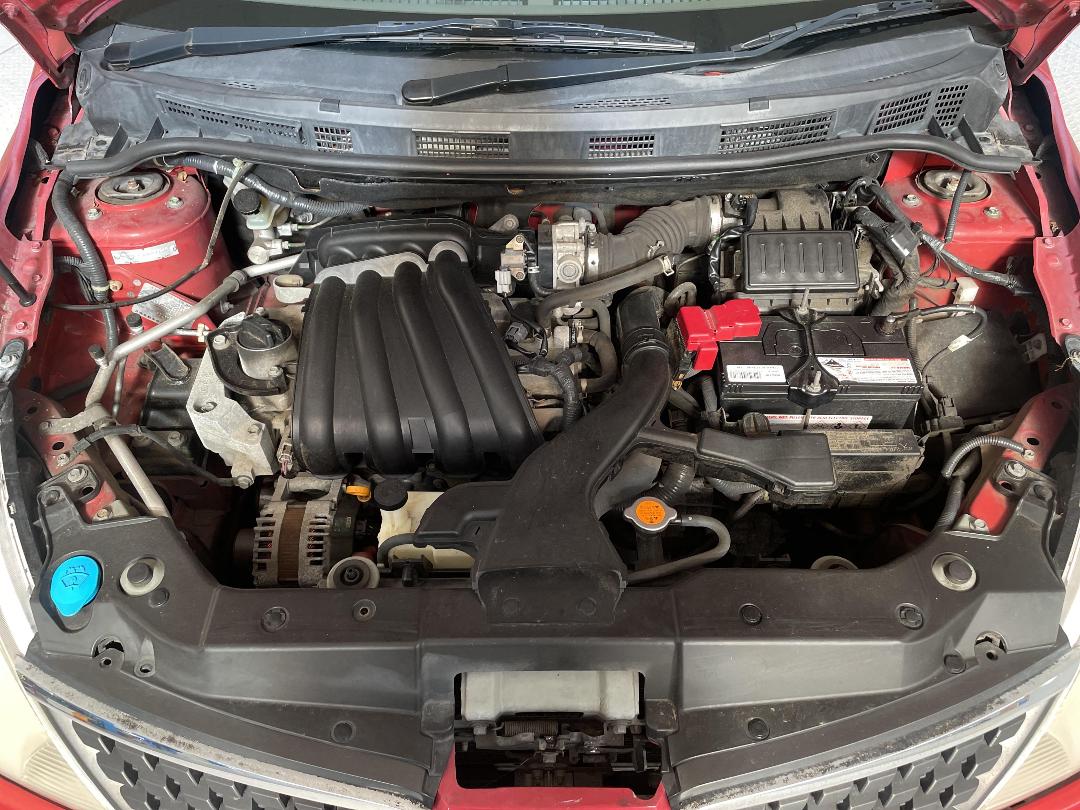 Photo '13' of Nissan Tiida