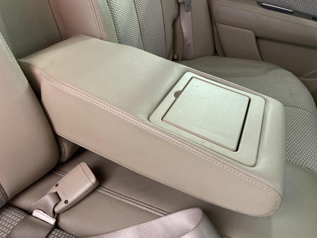 Photo '23' of Nissan Tiida