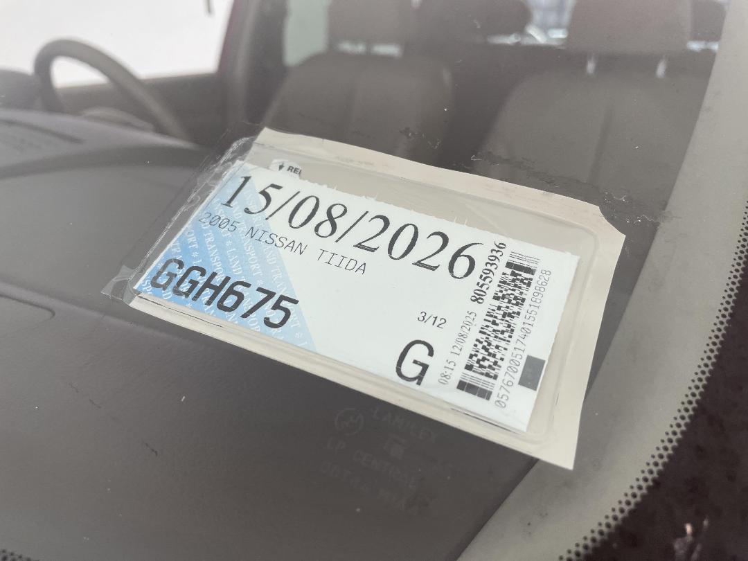 Photo '35' of Nissan Tiida