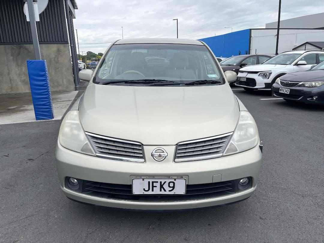 Photo '3' of Nissan Tiida Latio Photo '3' of Nissan Tiida Latio