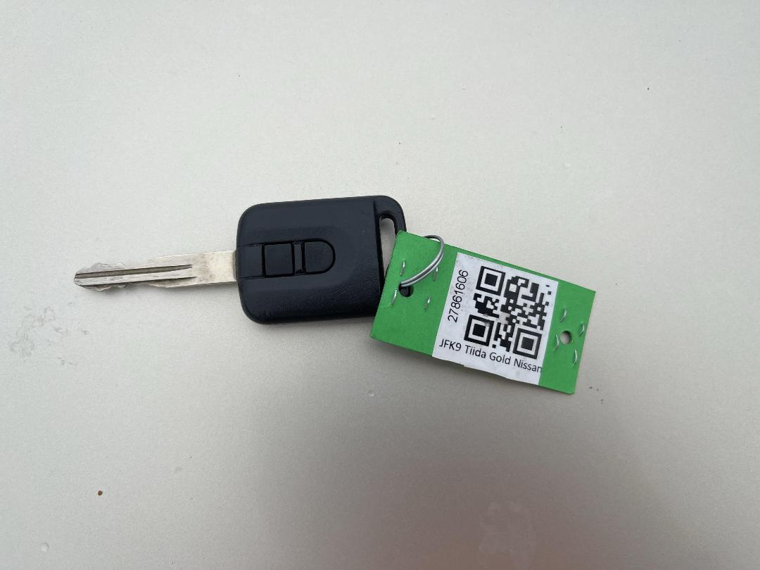 Photo '22' of Nissan Tiida Latio Photo '22' of Nissan Tiida Latio