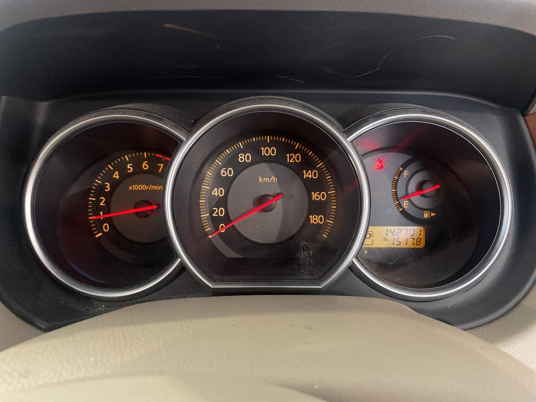 Photo '21' of Nissan Tiida Photo '21' of Nissan Tiida