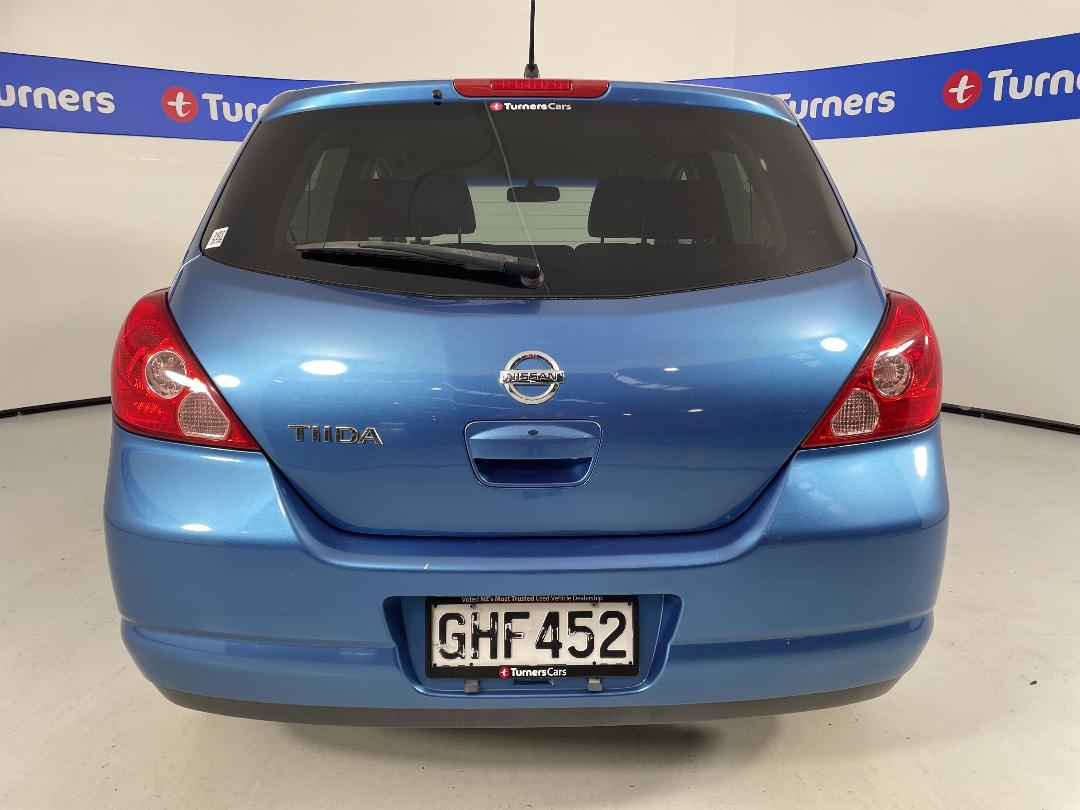 Photo '6' of Nissan Tiida