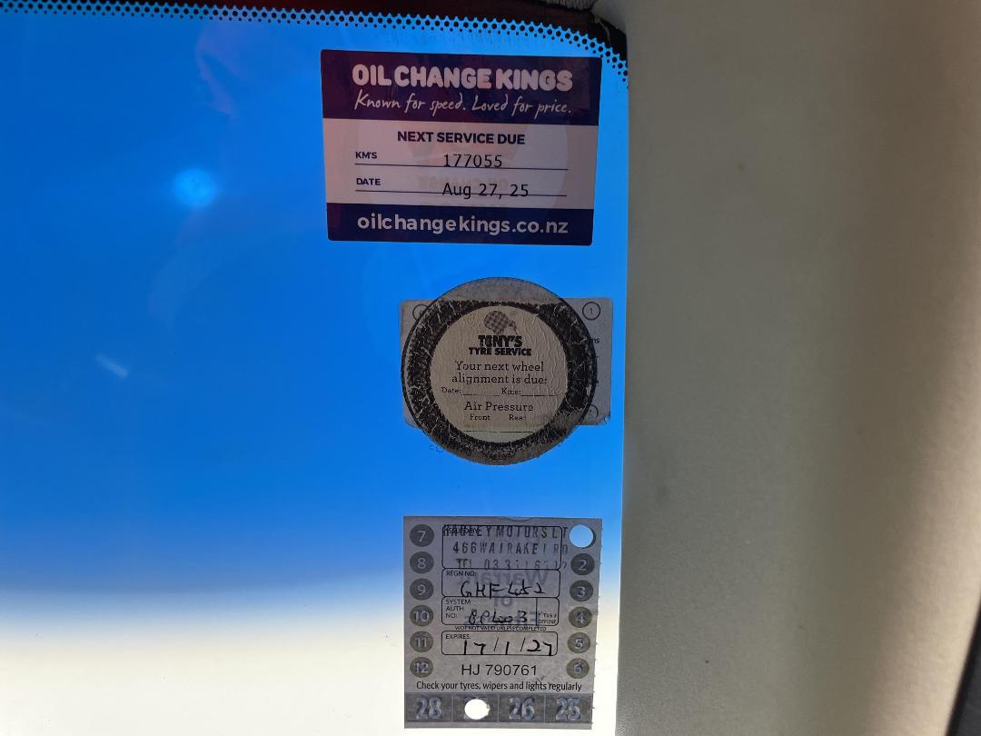 Photo '23' of Nissan Tiida