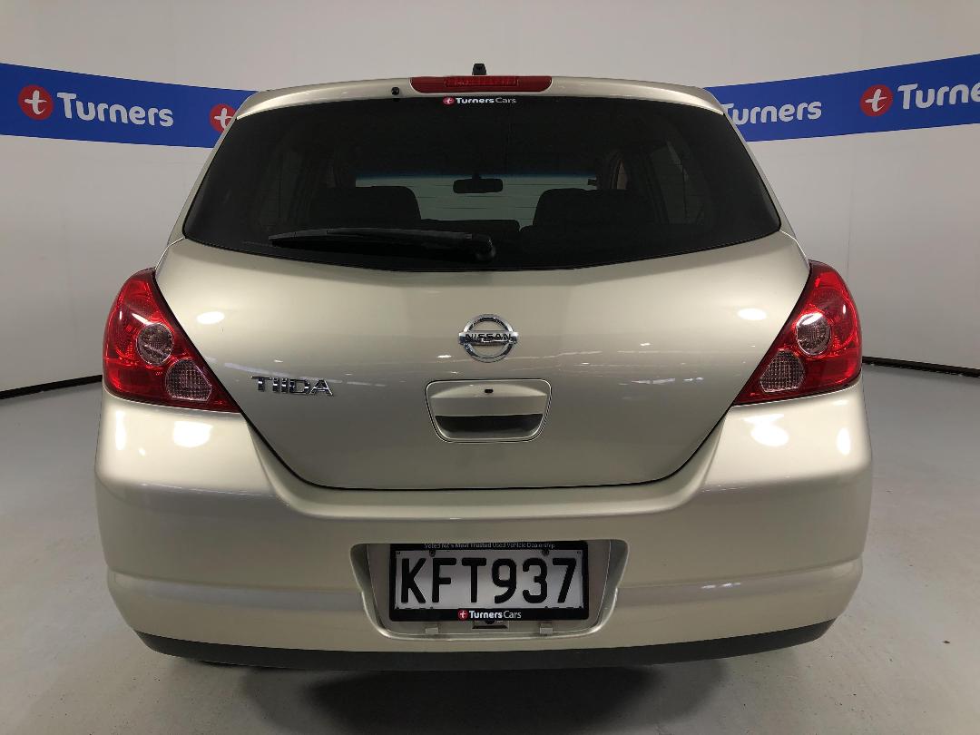 Photo '6' of Nissan Tiida