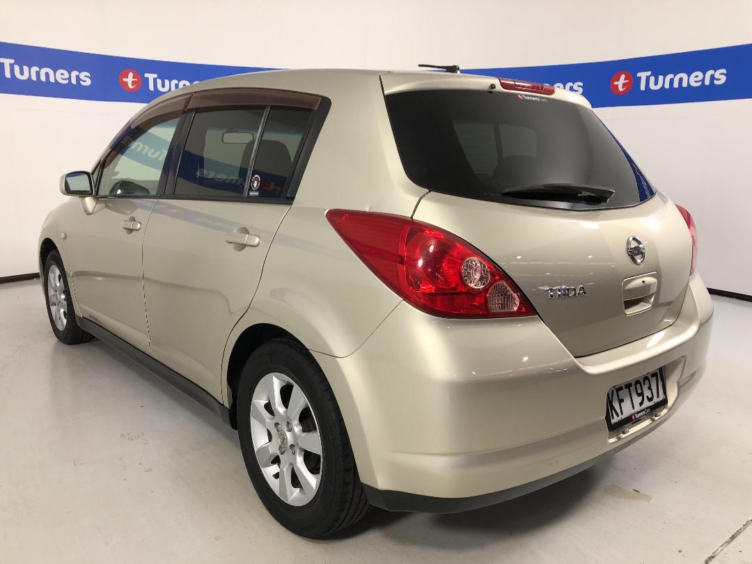 Photo '5' of Nissan Tiida