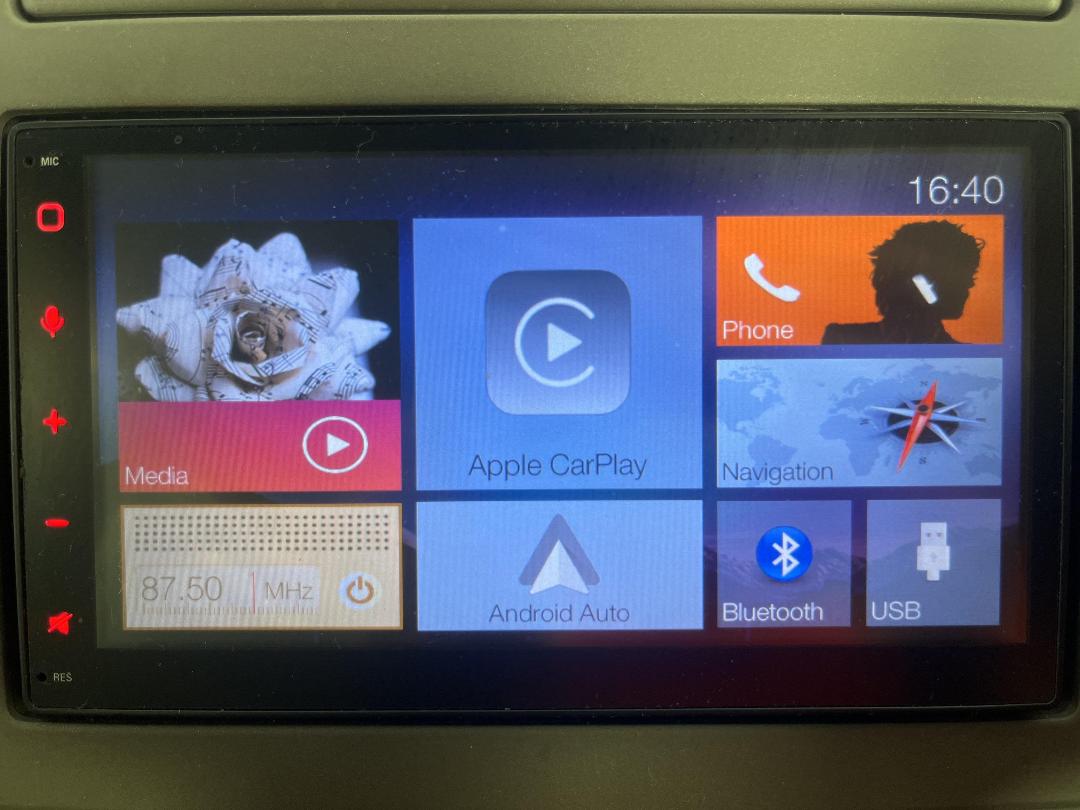 Photo '23' of Nissan Tiida