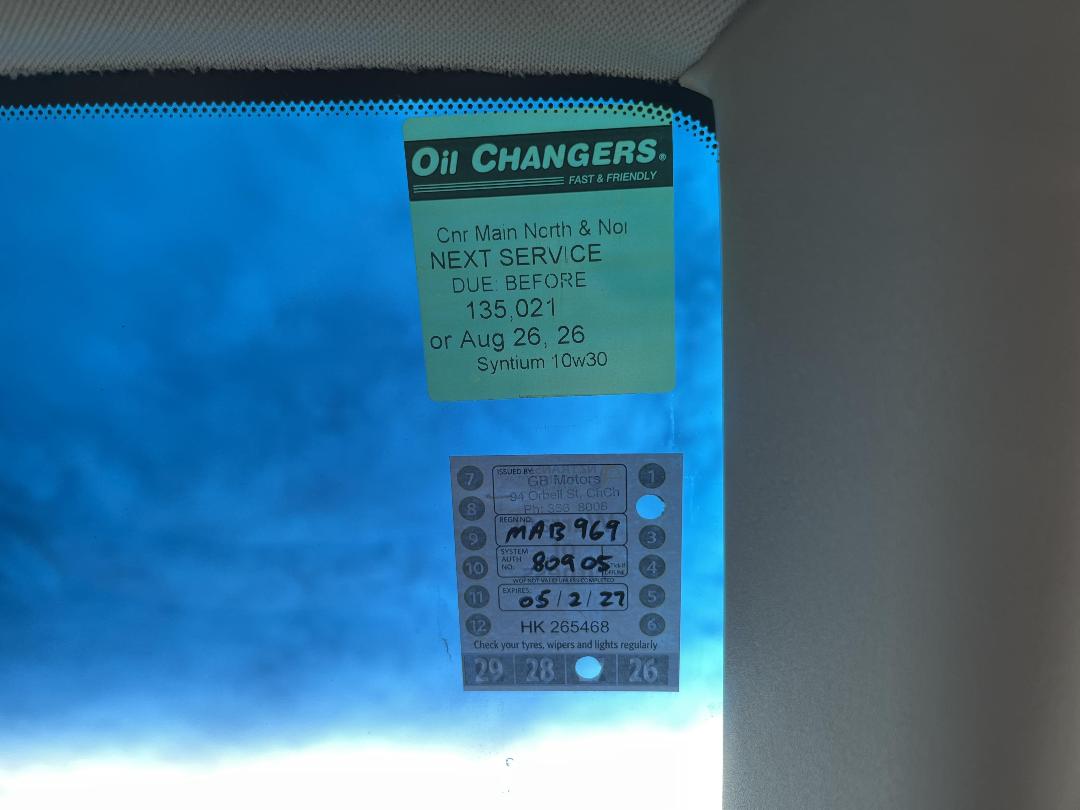 Photo '25' of Nissan Tiida