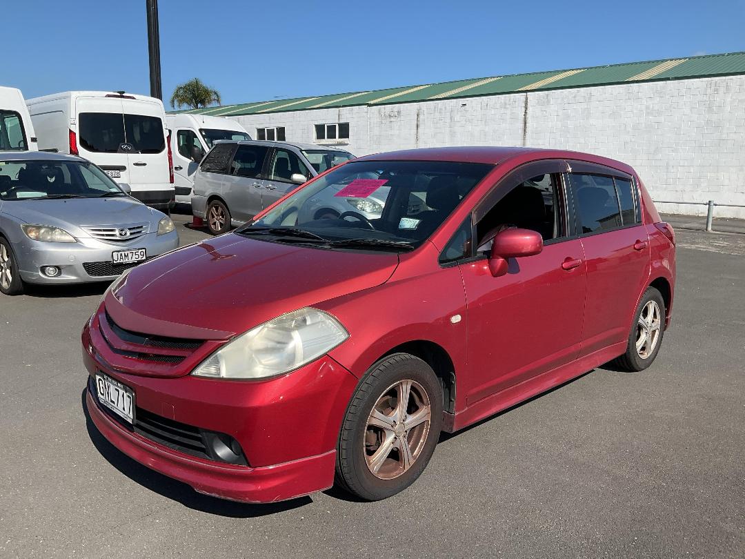 Photo '3' of Nissan Tiida