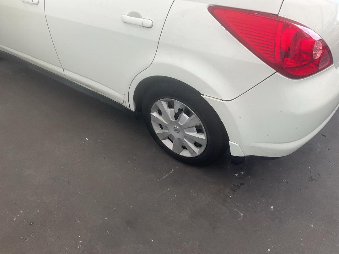 Photo '10' of Nissan Tiida Photo '10' of Nissan Tiida