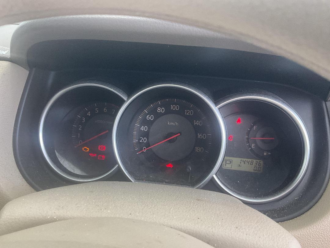 Photo '17' of Nissan Tiida Photo '17' of Nissan Tiida