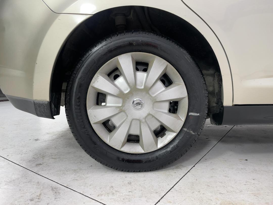 Photo '12' of Nissan Tiida Photo '12' of Nissan Tiida