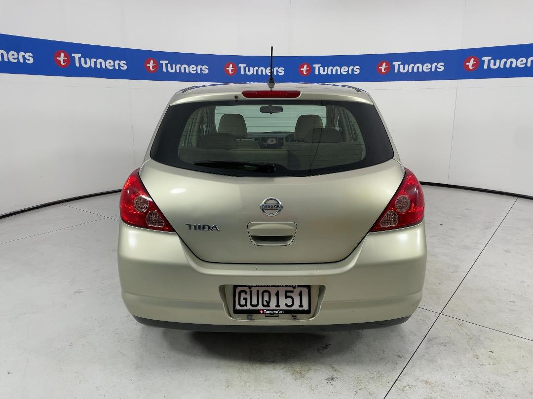 Photo '6' of Nissan Tiida Photo '6' of Nissan Tiida