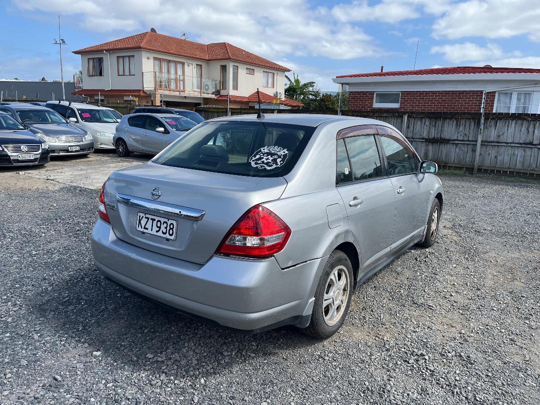 Photo '5' of Nissan Tiida Latio Photo '5' of Nissan Tiida Latio