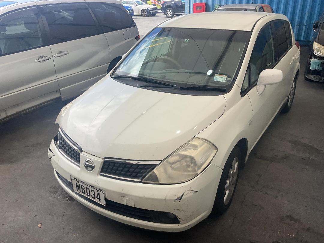 Photo '4' of Nissan Tiida Photo '4' of Nissan Tiida