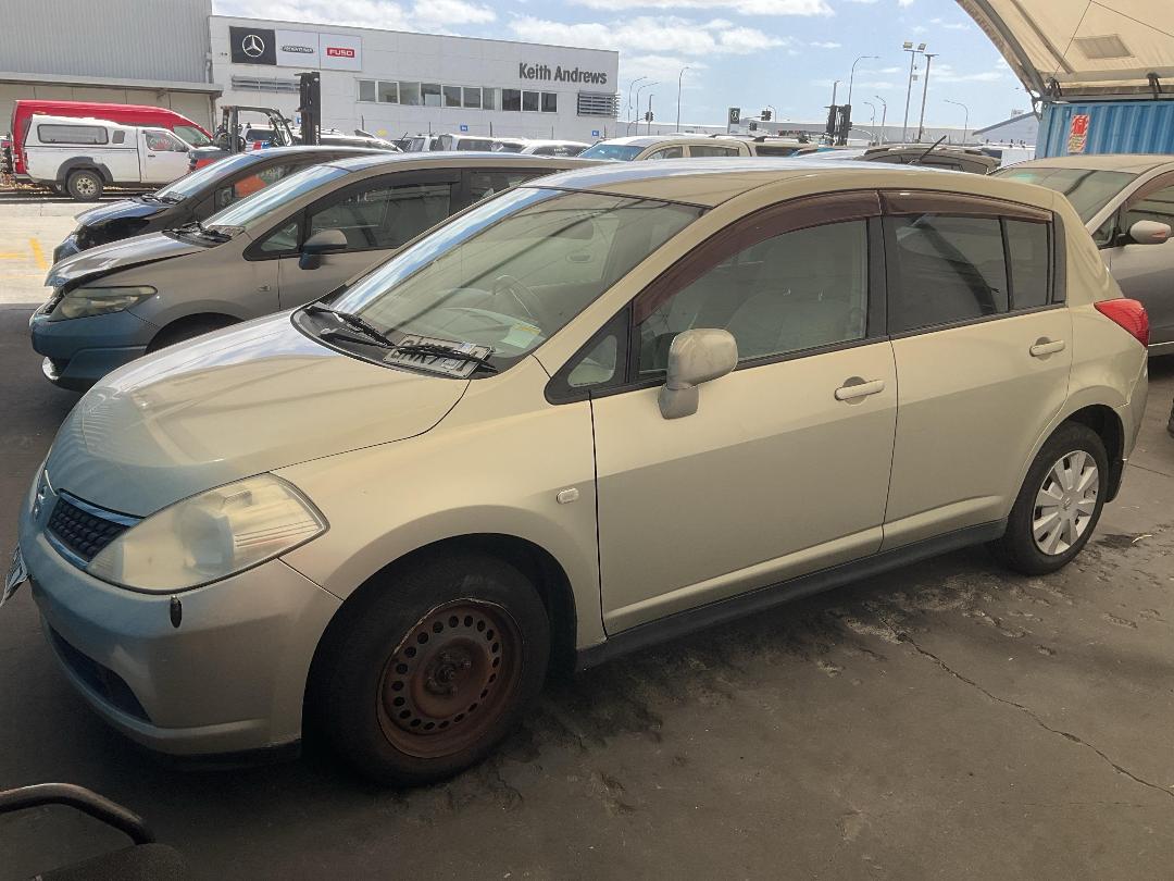 Photo '6' of Nissan Tiida Photo '6' of Nissan Tiida