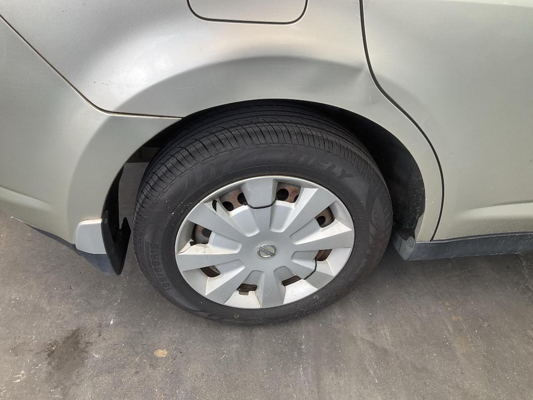 Photo '17' of Nissan Tiida Photo '17' of Nissan Tiida