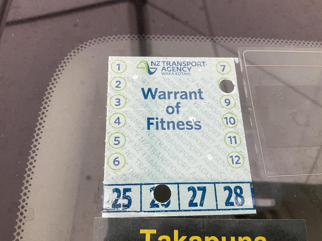 Photo '24' of Nissan Tiida Photo '24' of Nissan Tiida