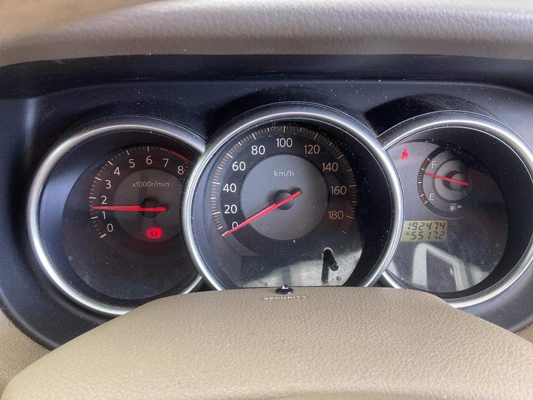 Photo '23' of Nissan Tiida Photo '23' of Nissan Tiida