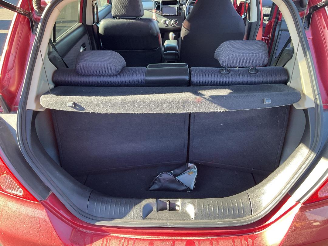 Photo '14' of Nissan Tiida