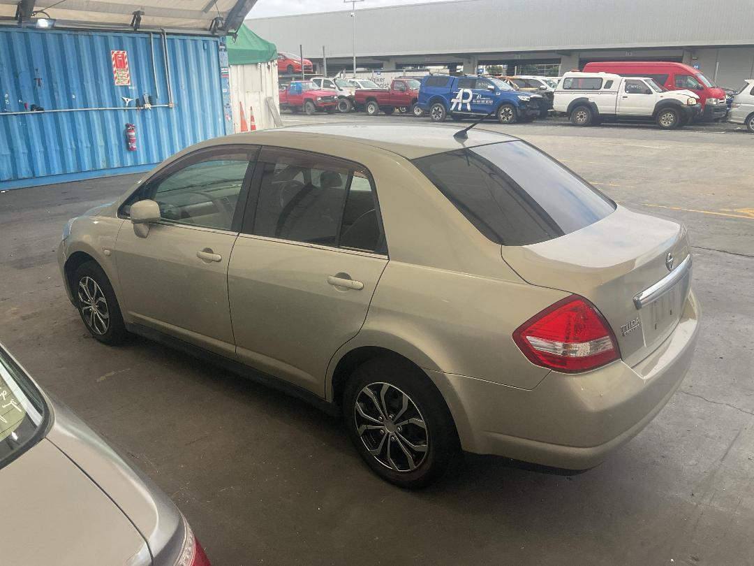 Photo '9' of Nissan Tiida Latio