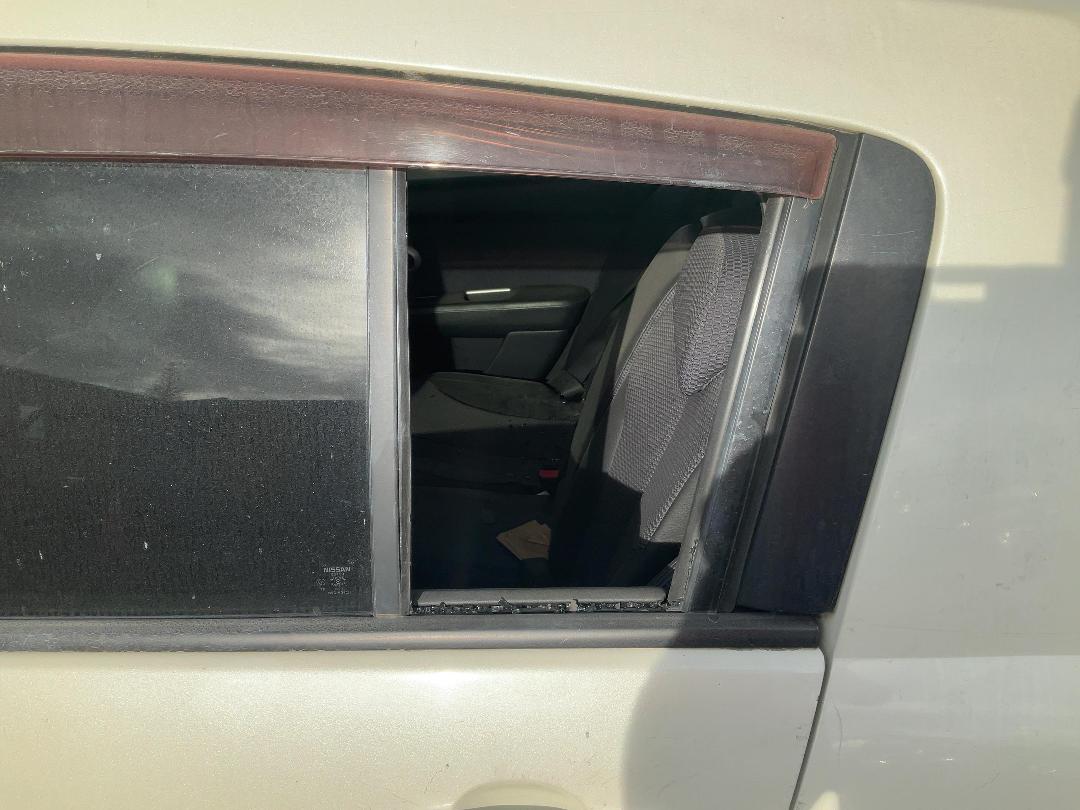 Photo '15' of Nissan Tiida