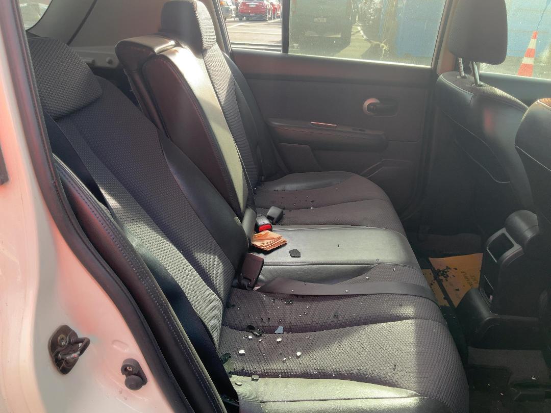 Photo '16' of Nissan Tiida