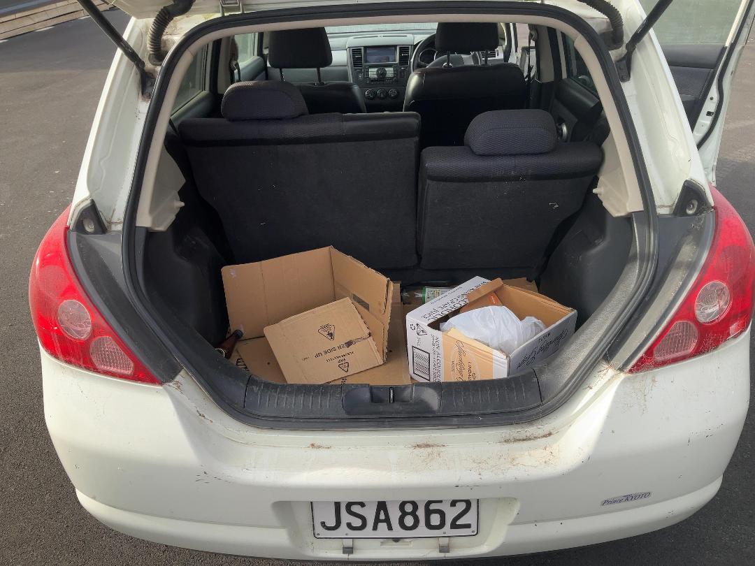 Photo '17' of Nissan Tiida