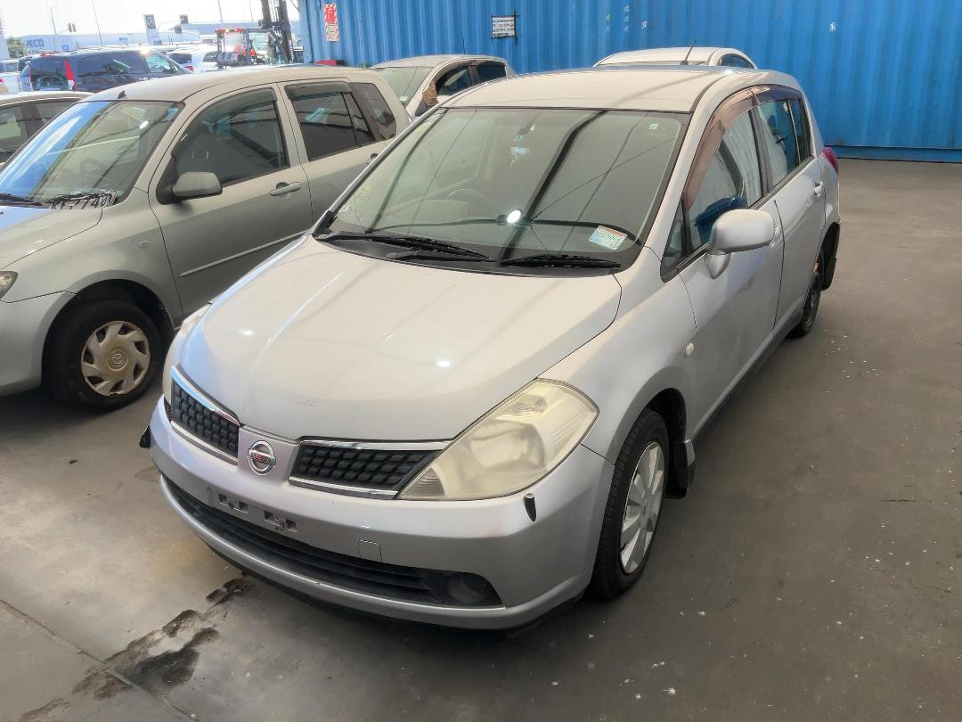 Photo '6' of Nissan Tiida