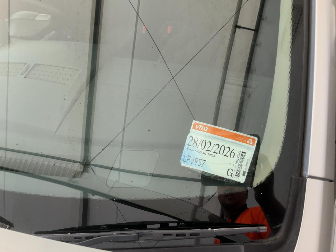 Photo '24' of Nissan Tiida