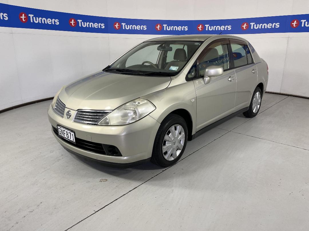 Photo '4' of Nissan Tiida