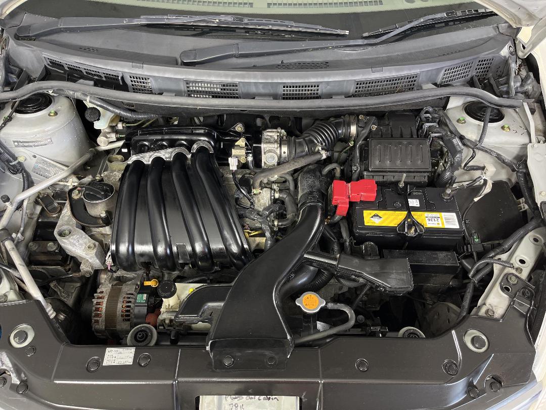 Photo '13' of Nissan Tiida